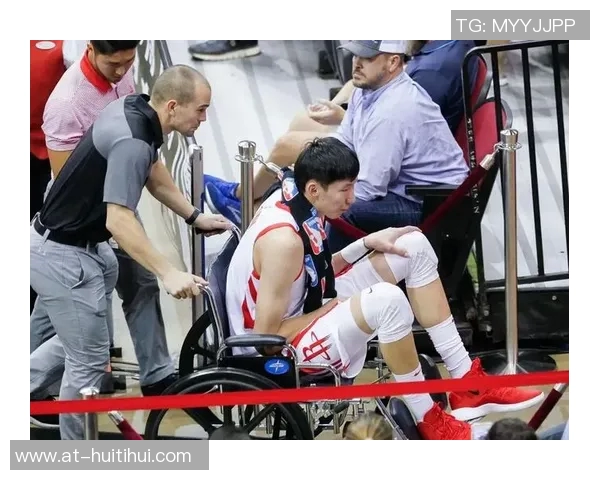 周琦季前赛首战左膝受伤？别担心，伤无大碍，迎来新赛季的希望之光